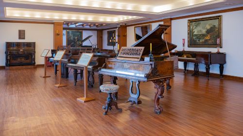 Piano museum