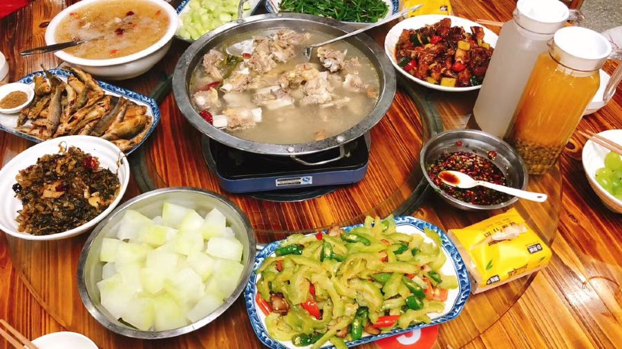 静水闲居农家菜馆(2号店)