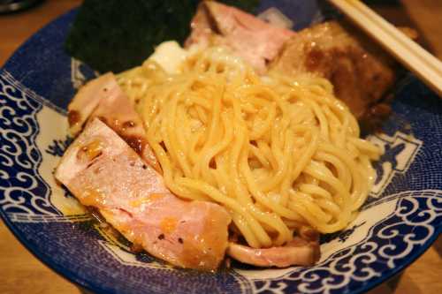 Niboshi-Ramen Tamagoro Hommachi