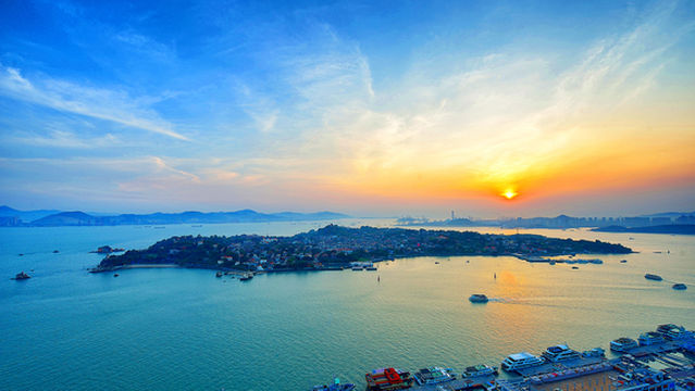 Sunrise Sightseeing in Xiamen