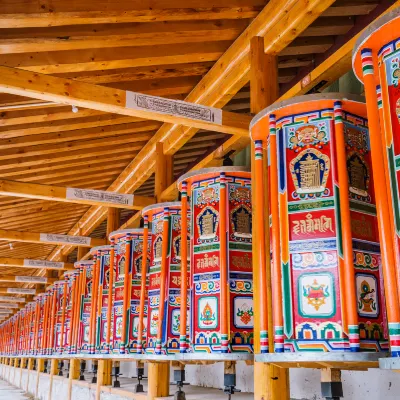 Hotels in Xiahe With Breakfast