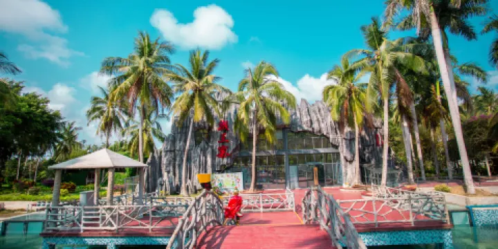 南灣猴島生態旅遊區