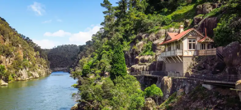 Hotels in Launceston