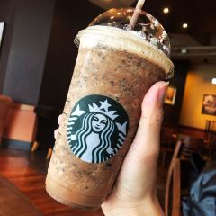 STARBUCKS Yilan Shop 여행 사진