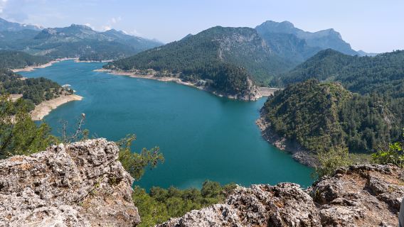 Private One-Day Great Wall Exploration: Mutianyu & Huanghuacheng Waterside Great Wall