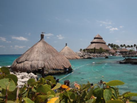 vuelos a Cozumel International Airport de Morelia