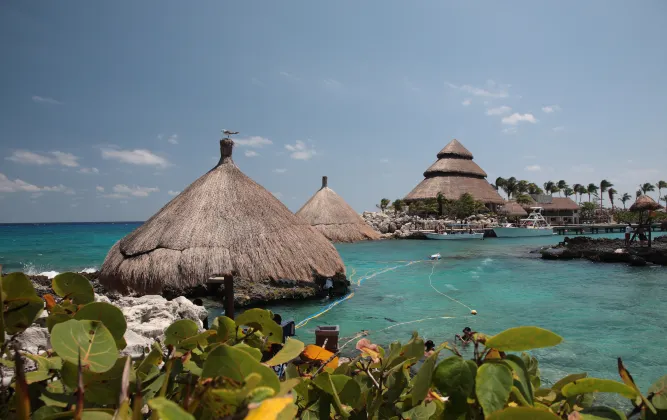 4-Star Hotels in Ixtapa