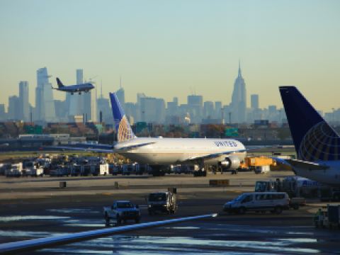 Hotels near Terminal B of Newark Liberty International Airport