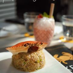 Ministry Of Crab User Photo