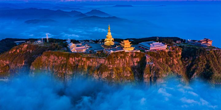 ภูเขาเอเมอิ