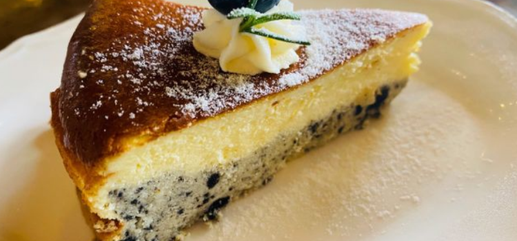 月亮与六便士Cake·Coffee·Meal(大兜路店)