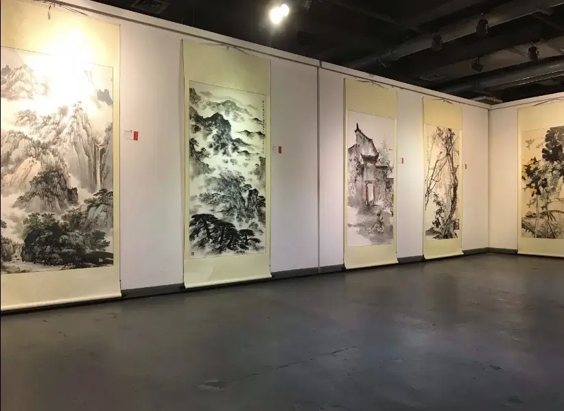 Meilu Gallery