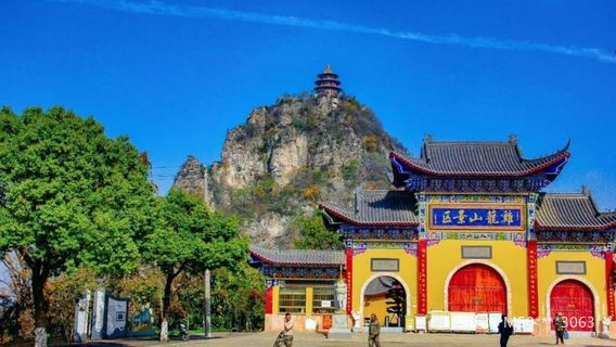 Jilong Mountain Banyue Lake Scenic Area