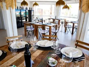 Mare Mosso | Beach Club, Bar & Restaurant