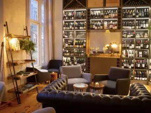 Mind the Glass - WINE | BISTROT | BAR