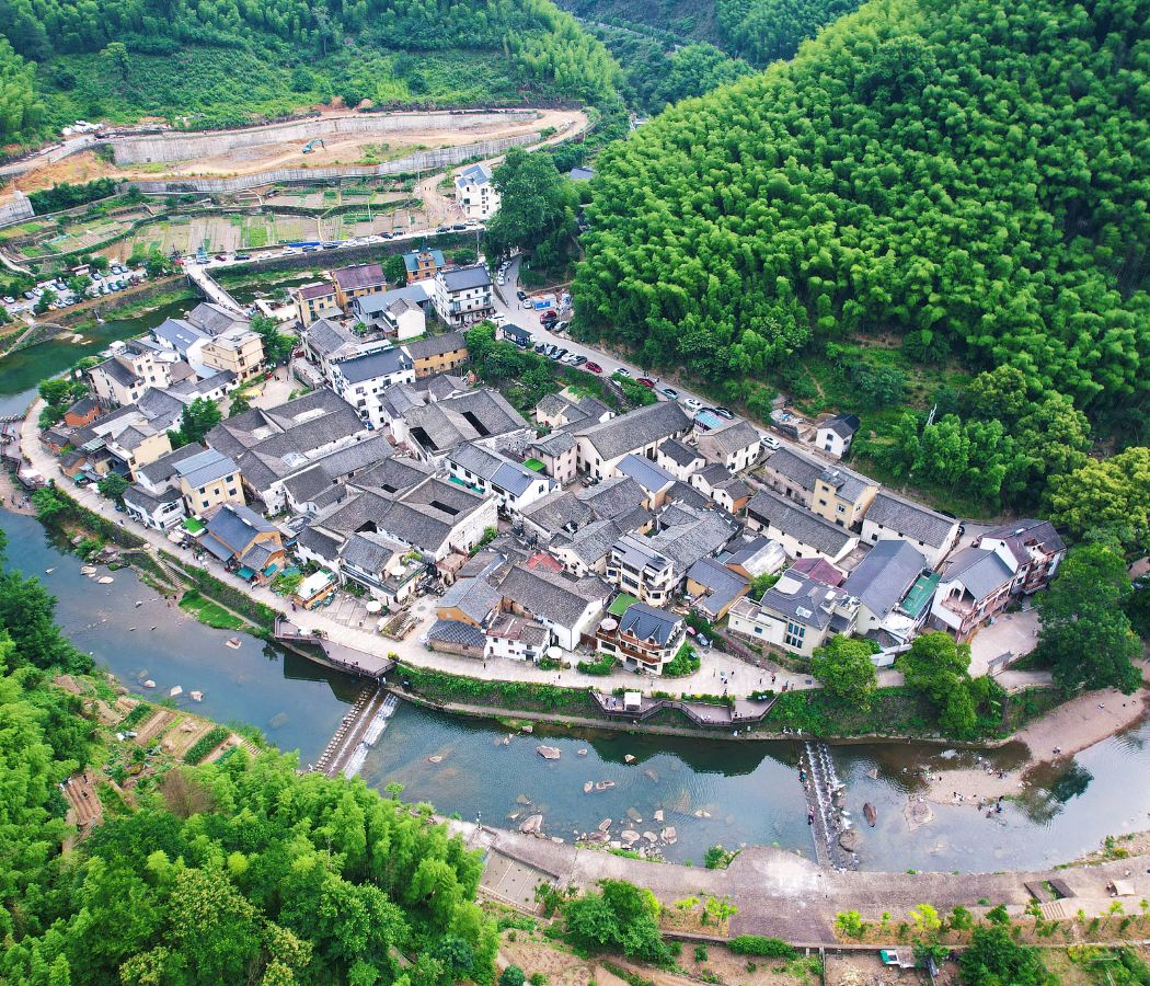 Lutz Resort