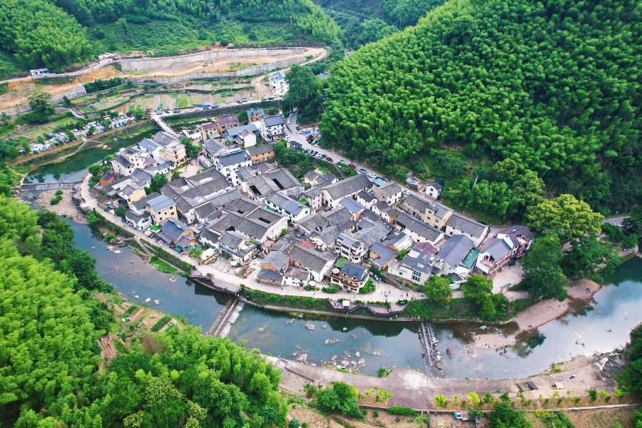 石舍村