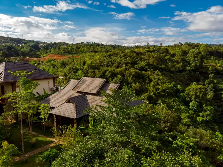 Hotels near The Old Bulang Ethnicity Village of Wenji