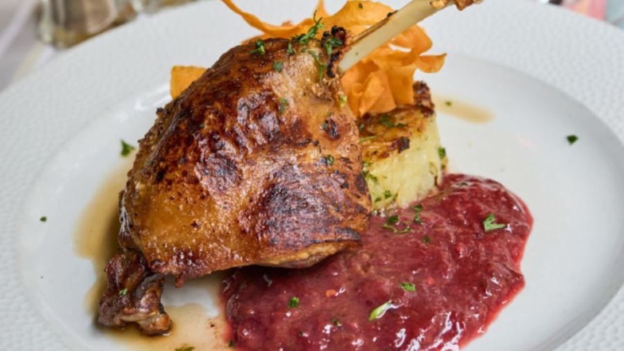 Menza Restaurant and Cafe