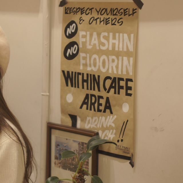 洗衣店Xcoffee shop