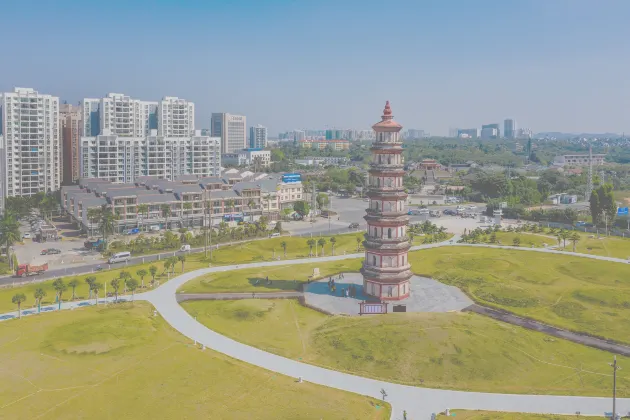 Yishang Hotel (Hechi Yizhou Municipal Center Plaza Branch)