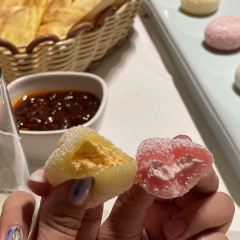 A WU HUANG HE DA LI YU ZHENG ZHOU TIAN ZE JIE DIAN User Photo