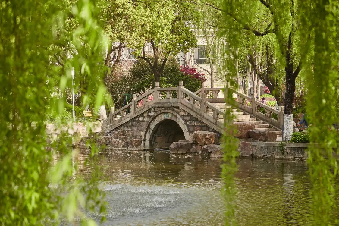 펑푸 공원 주변 호텔