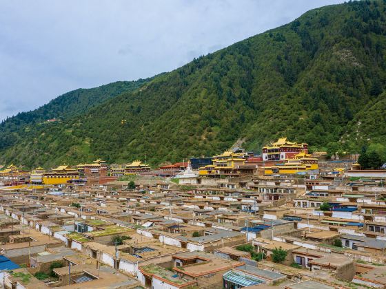 Gongba Temple