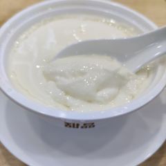 Manjitianpin (guotaiguangchang'er) User Photo