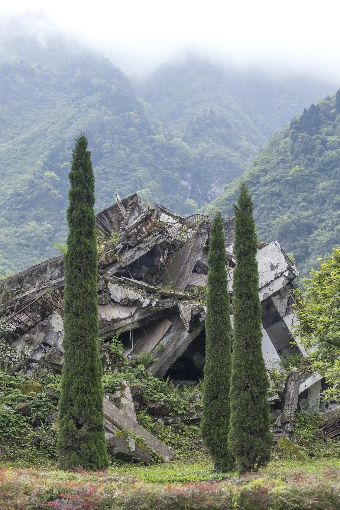 Hotels near Wenchuan Museum