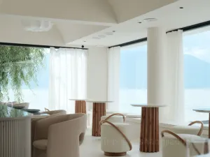 阿凯缇娅·安止樱落海景度假酒店·一间海景餐厅