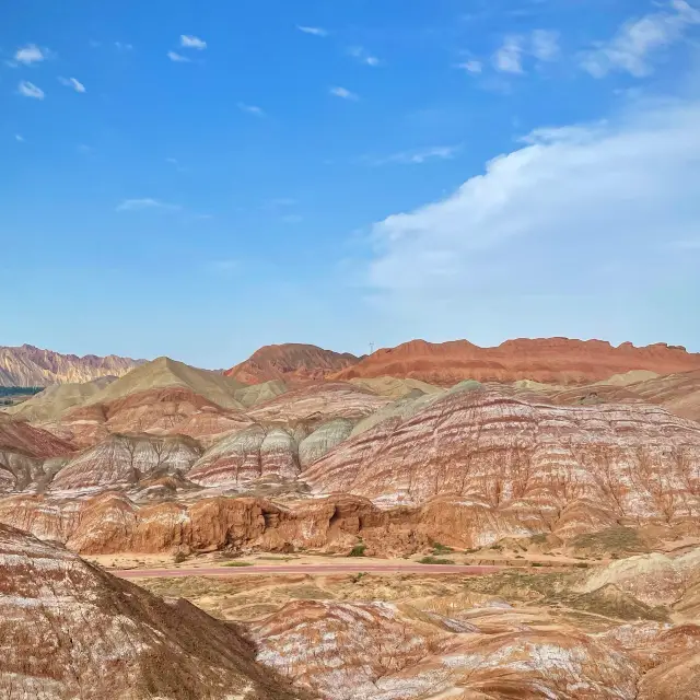 Rainbow Mountains 🌈- Gansu, China