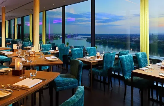 Konrad's Restaurant & Bar