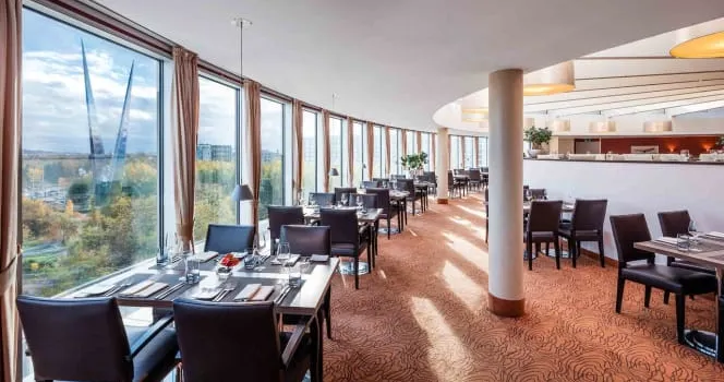 Otto Dine with a view at Sheraton Dusseldorf