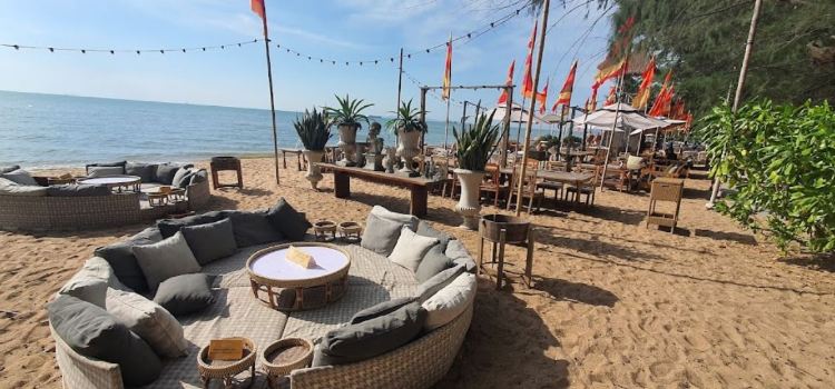 Cave Beach Club