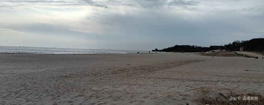 Shanhaiguan Laolongtou Free Beach Bathing Area