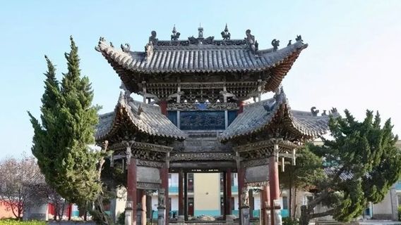 Shanxi and Shanxi Hall Arch