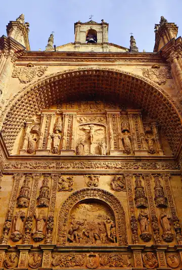 鄰近聖埃斯特萬修道院的酒店