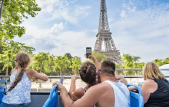 Tootbus Paris Hop on Hop Off Bus Tour