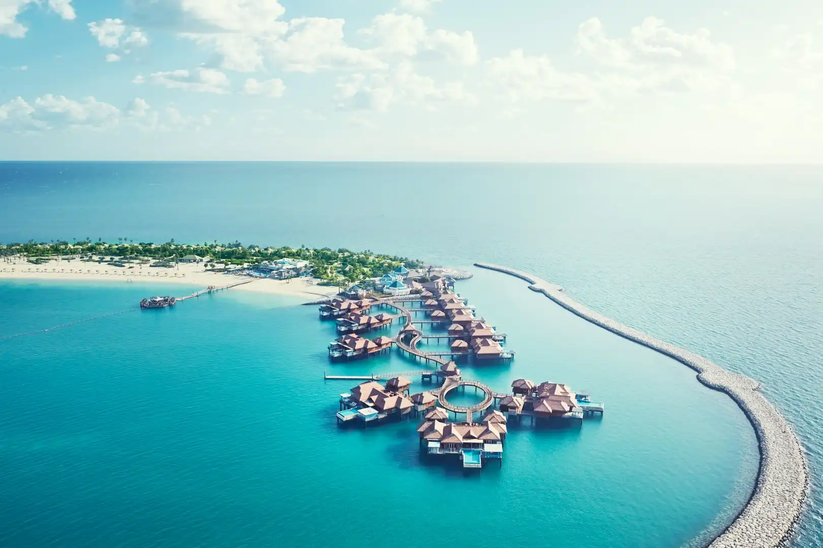 Hotels near Banana Island