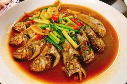 Laoyujiatesehaiweiguan