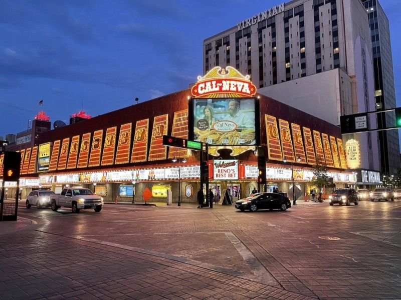 Club Cal Neva