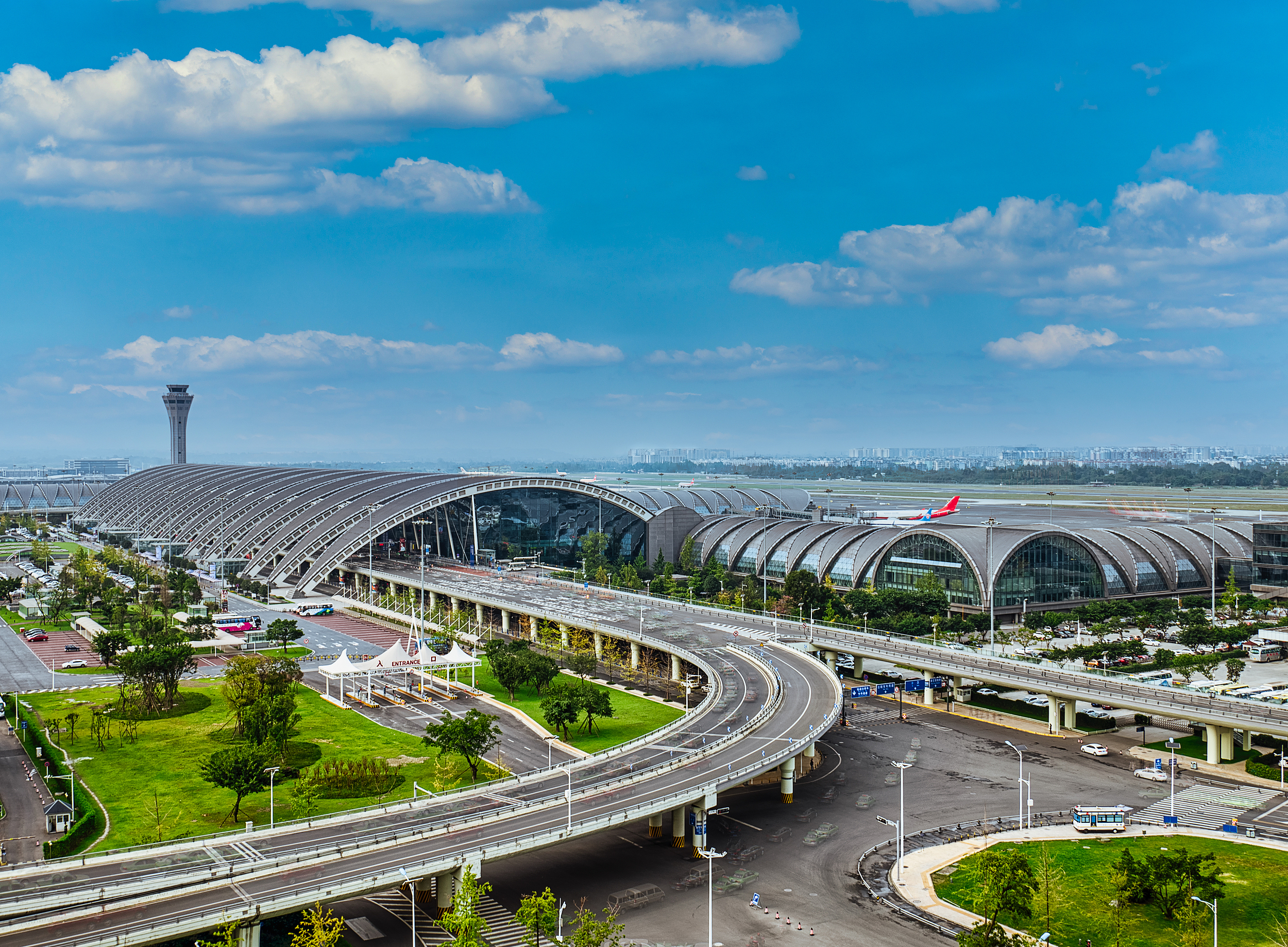 成都双流国際空港第2ターミナルのみ稼働している