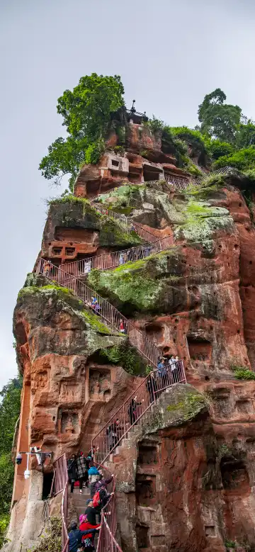 Hotels near Leshan Giant Buddha Scenic Area - Cliff Walk