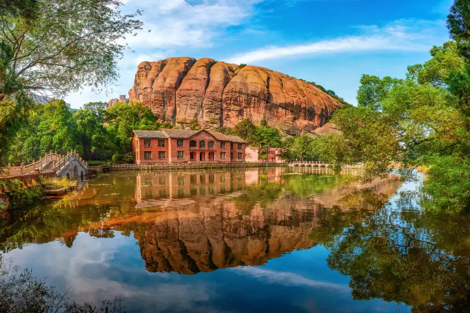 1_Guifeng Scenic Spots