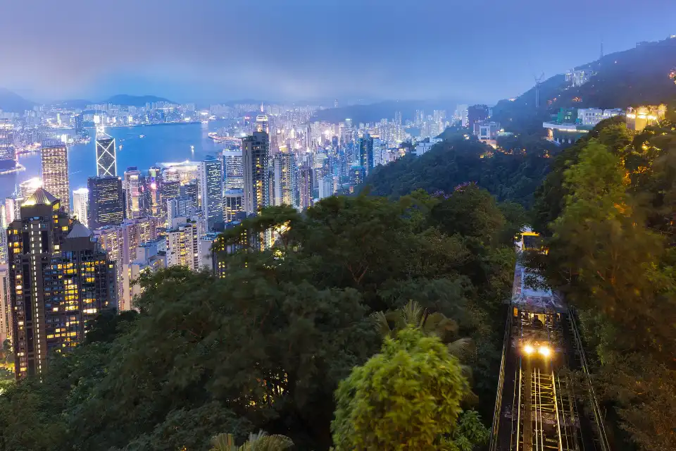 5_The Peak Tram