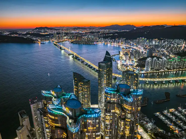 Hotels near Busan Asiad Main Stadium