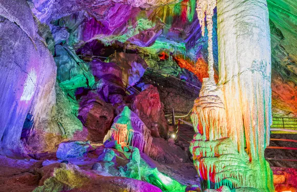 崆山白雲洞門票小童