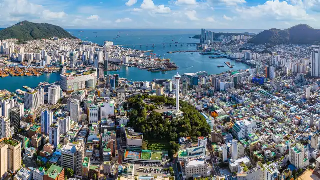 Hotels near Yongdusan Park