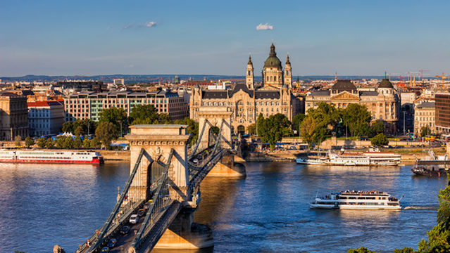 Cruise Tour in Budapest